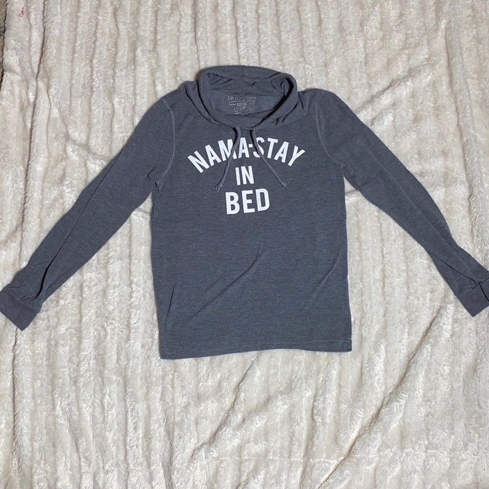 Namaste in bed sweater sweatshirt gray size small work out sleep shirt casual